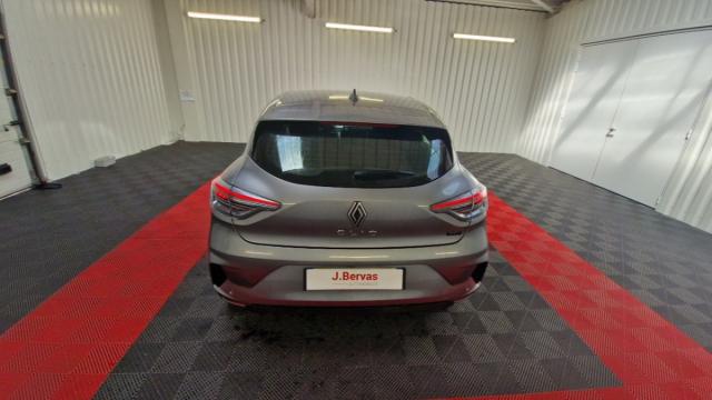 Renault Clio image 1