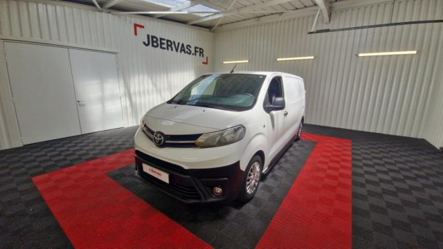 Toyota Proace 1.5 D Medium 120 D-4d Business
