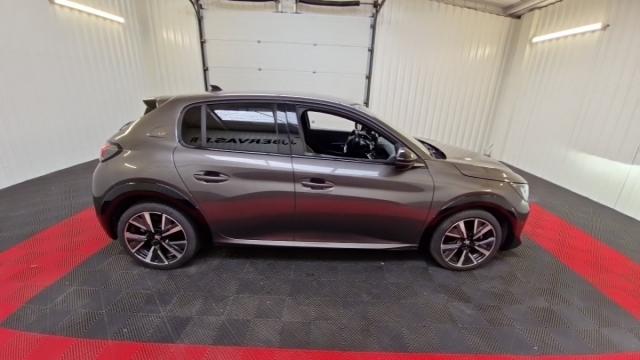 Peugeot 208 image 6