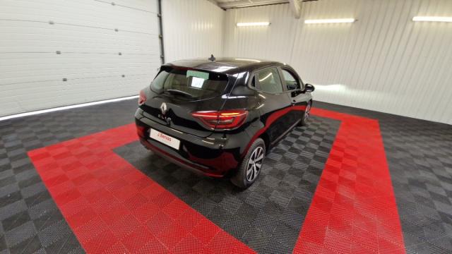 Renault Clio image 8