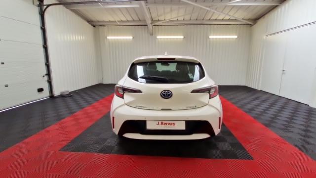 Toyota Corolla image 6
