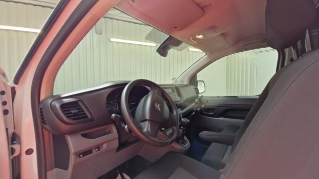 Citroen Jumpy image 1