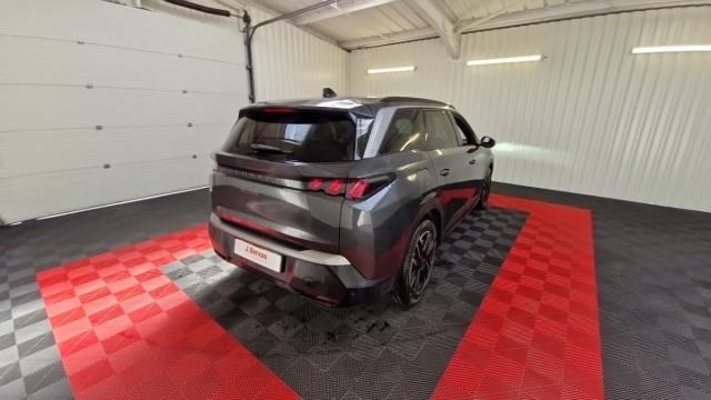 Peugeot 5008 image 2