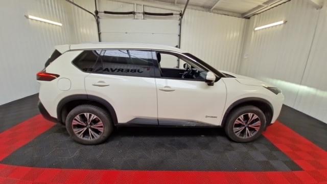 Nissan X-Trail image 2
