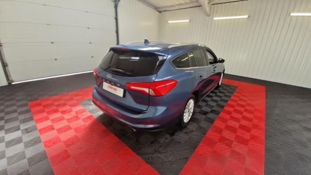 Ford Focus image 7