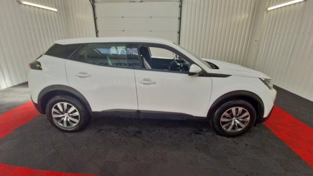 Peugeot 2008 image 4