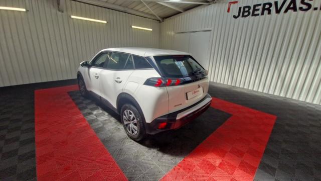 Peugeot 2008 image 3