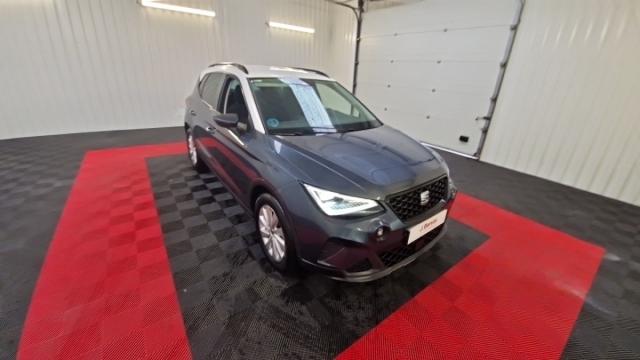 Seat Arona image 2