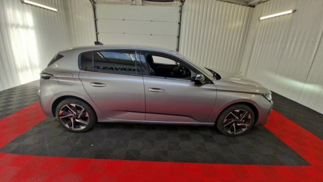 Peugeot 308 image 2
