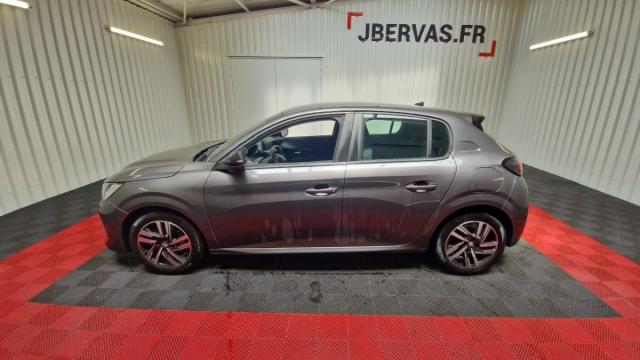 Peugeot 208 image 8