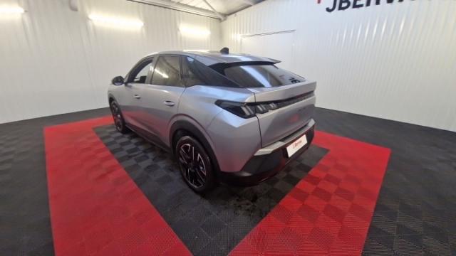 Peugeot 3008 image 2