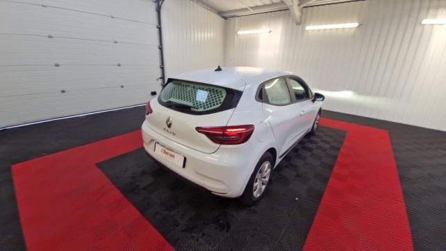 Renault Clio image 6