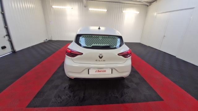 Renault Clio image 9