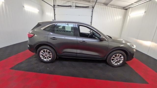 Ford Kuga image 4