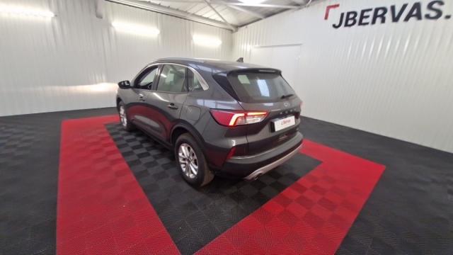 Ford Kuga image 3