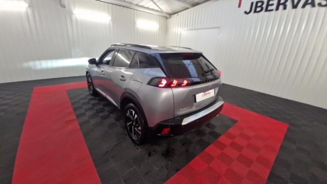 Peugeot 2008 image 9