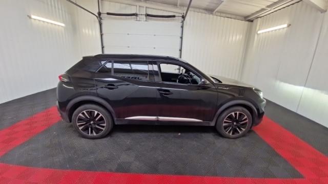 Peugeot 2008 image 1