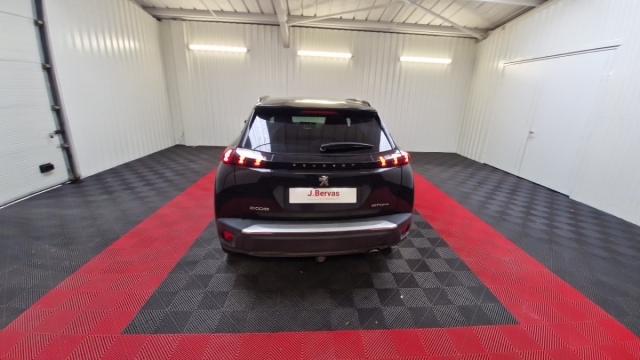 Peugeot 2008 image 8