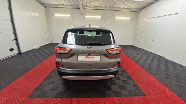 Ford Kuga image 4