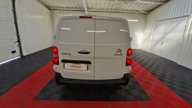 Citroen Jumpy image 9