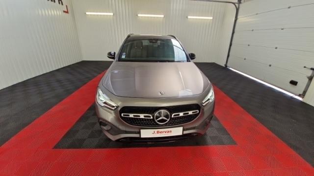 Mercedes Benz Gla image 5
