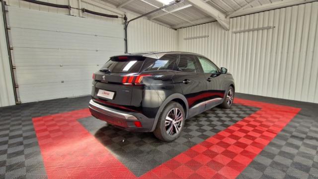 Peugeot 3008 image 8