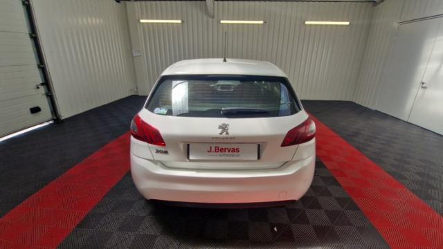 Peugeot 308 image 1