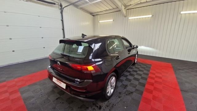Volkswagen Golf image 4