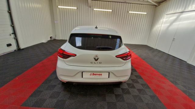 Renault Clio image 8
