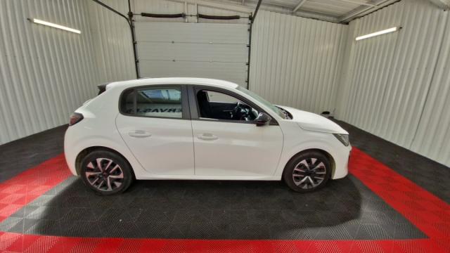 Peugeot 208 image 7