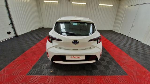 Toyota Corolla image 9