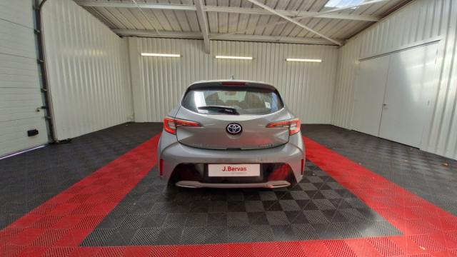 Toyota Corolla image 6