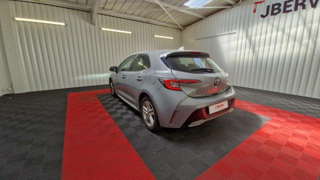 Toyota Corolla image 2