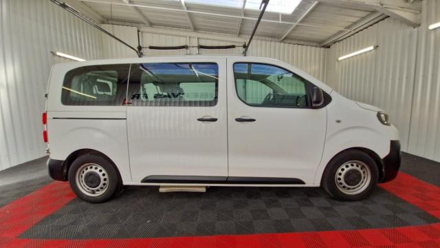 Peugeot Expert Combi image 9