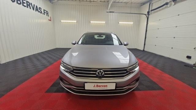Volkswagen Passat Sw image 1
