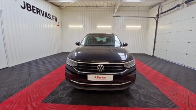 Volkswagen Tiguan image 8