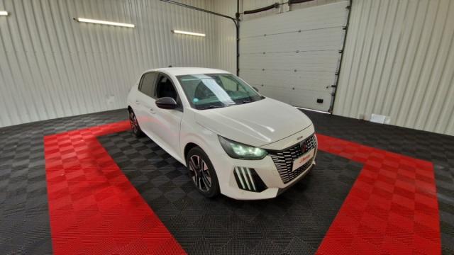 Peugeot E-208 image 2