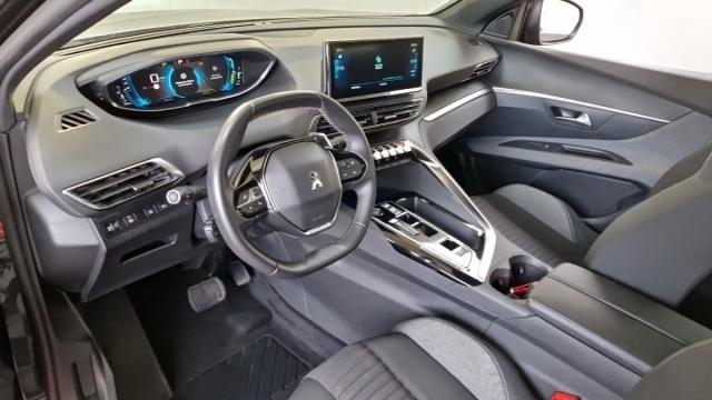 Peugeot 3008 image 7