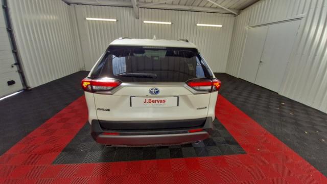 Toyota Rav4 image 4