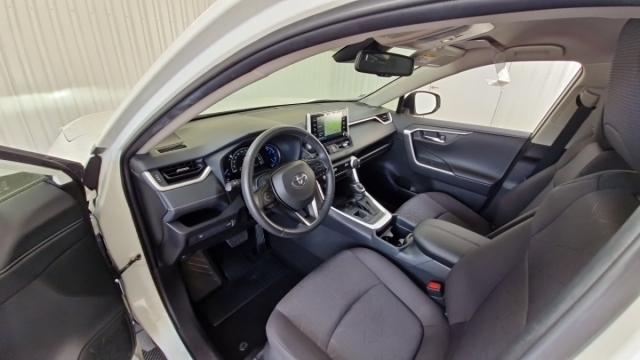 Toyota Rav4 image 6
