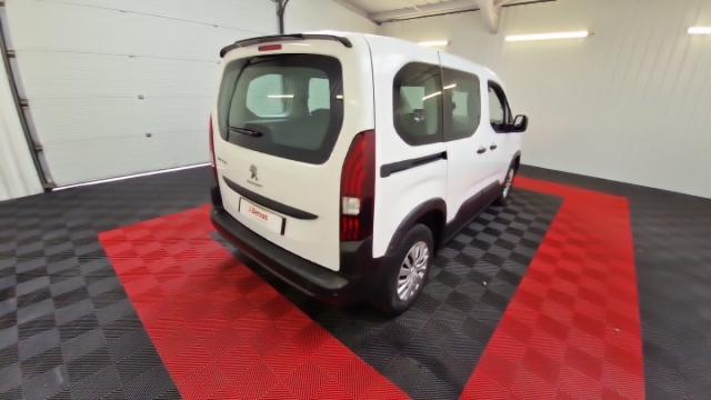 Peugeot Rifter image 7