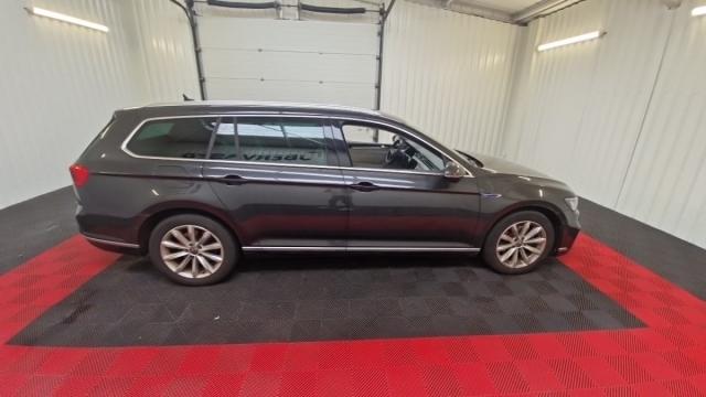 Volkswagen Passat Sw image 3