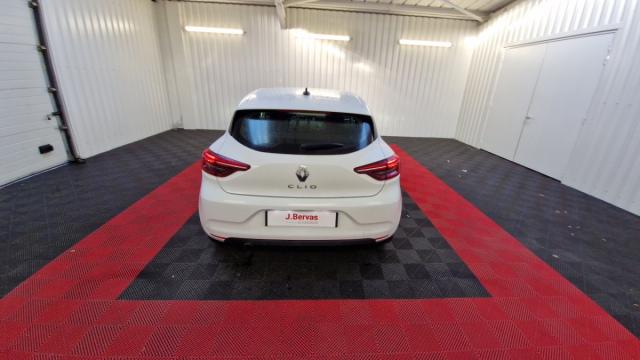 Renault Clio image 1