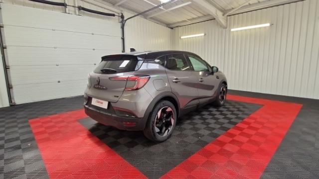 Renault Captur image 1