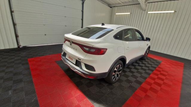 Renault Arkana image 8
