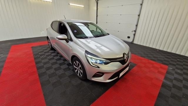 Renault Clio image 8