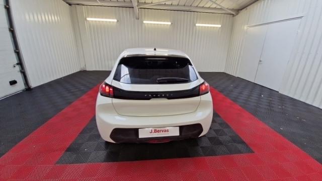 Peugeot 208 image 5