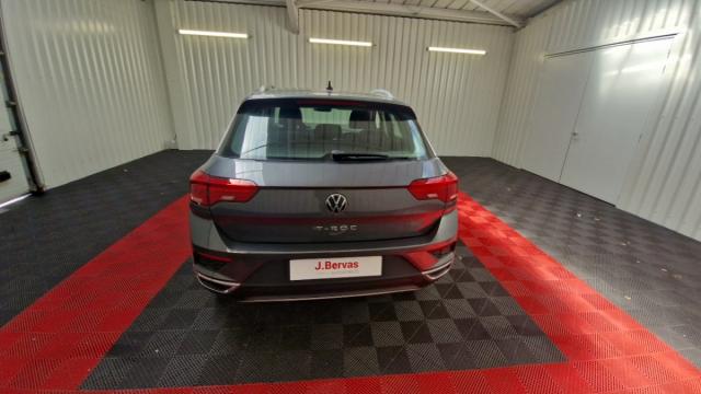 Volkswagen T-Roc image 4