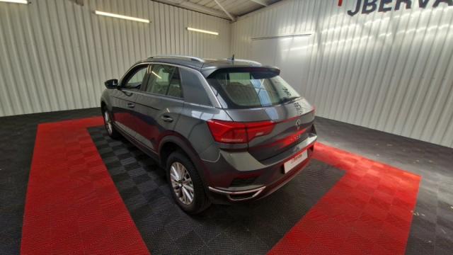 Volkswagen T-Roc image 8