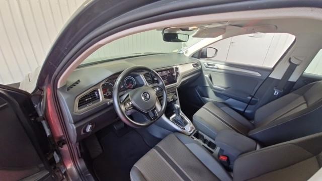 Volkswagen T-Roc image 2